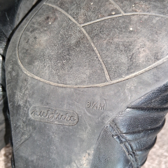 Elegant Black Women's Ankle Boots - Picture 4 of 4